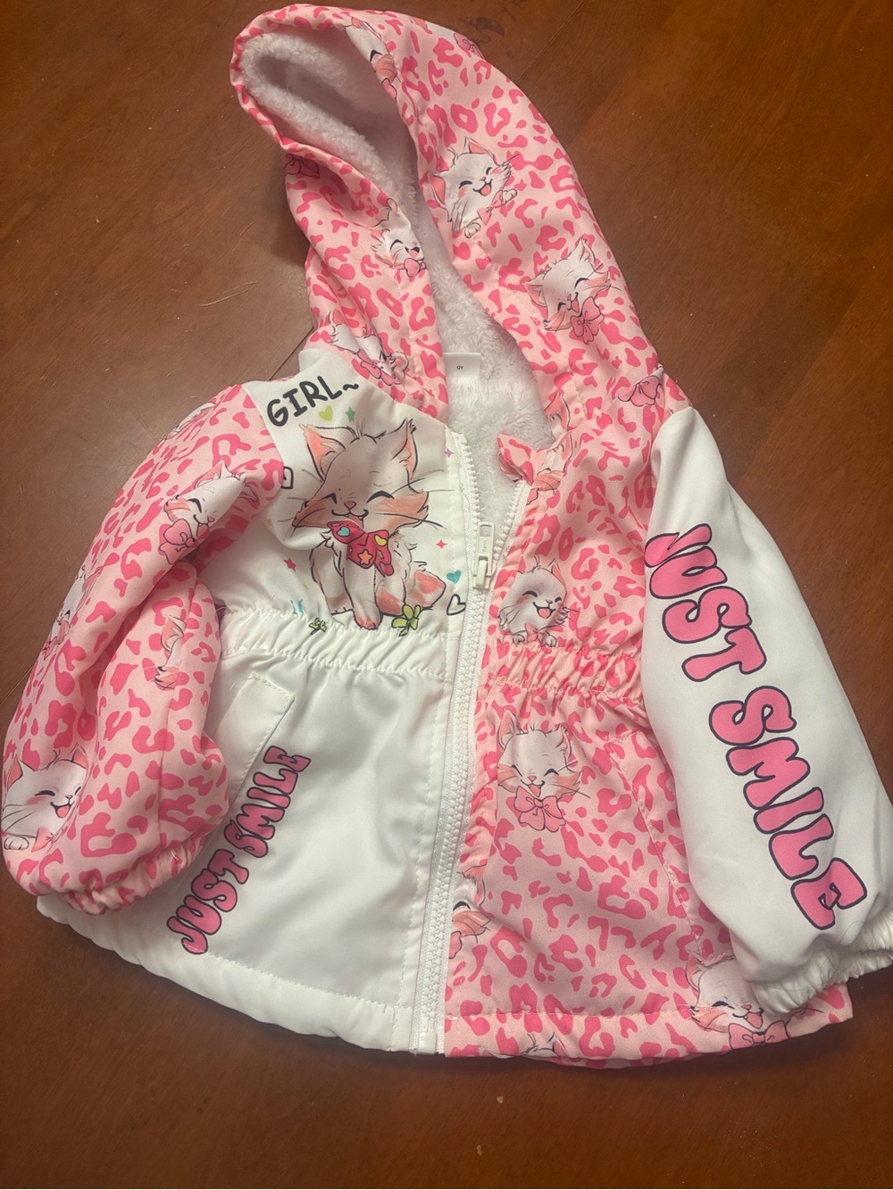 SHEIN Pink and White Plush Pet Bed Blanket